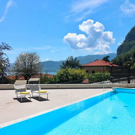 아파트 Castelli Delux 메나지오