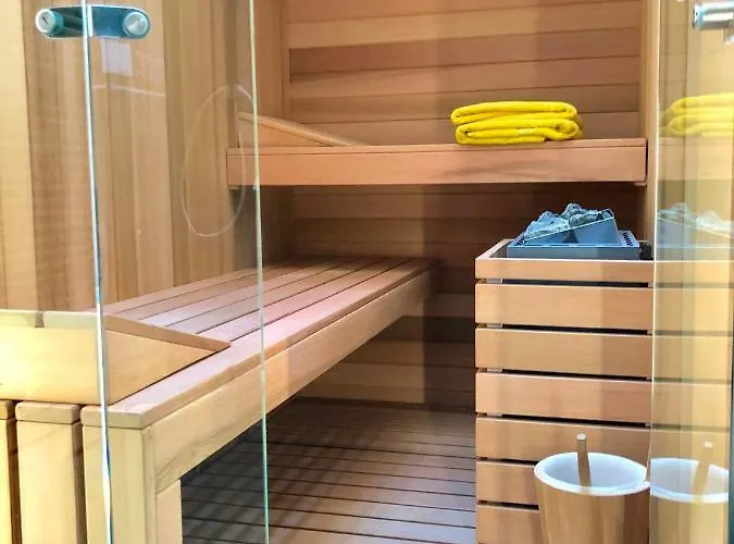 Castelli Delux * מנאג'יו